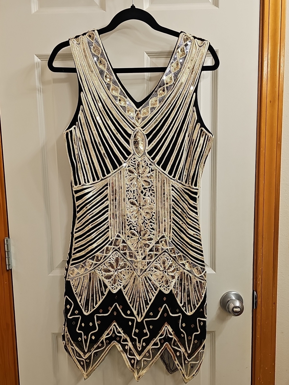 Black and Gold Beaded V-Neck Flapper Dress - Picture 2 of 4